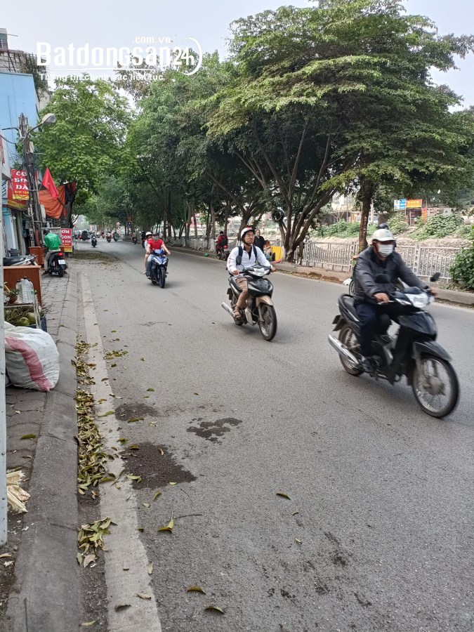 Bán nhà mặt phố Đường Trịnh Đình Cửu, Phường Định Công, Quận Hoàng Mai