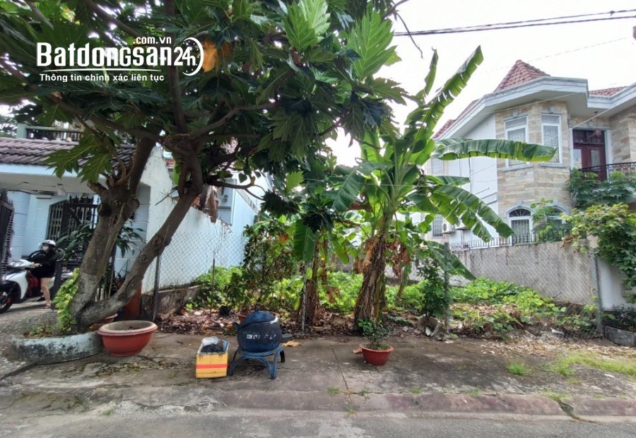Trung tâm Trâu Quỳ, bán đất biệt thự 210m2 khu 31ha đường 13m, sầm uất .0982852808