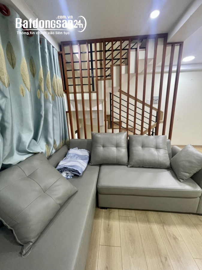 HẺM 3 GÁC, TRẦN VĂN QUANG, F10, TÂN BÌNH, 05 TẦNG, MỚI TOANH, 20M2, 3.4 TỶ, TẶNG NỘI 