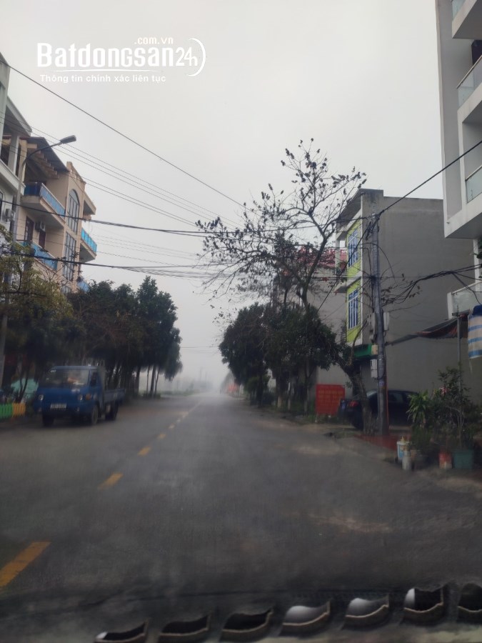 Bán nhà phố hồ kinh doanh Thuận Thành
