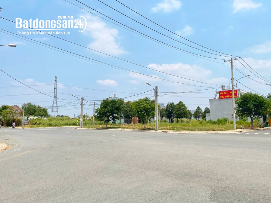 BÁN ĐẤT ĐƯỜNG SỐ 23, 122M2, KHU SAIGON VILLGAE, LONG HẬU, GIÁ 3.75 TỶ