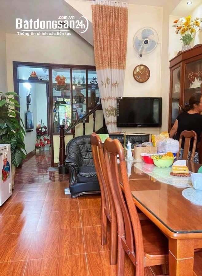 Bán nhà mặt phố Phố Hoàng Sâm, Phường Nghĩa Đô, Quận Cầu Giấy