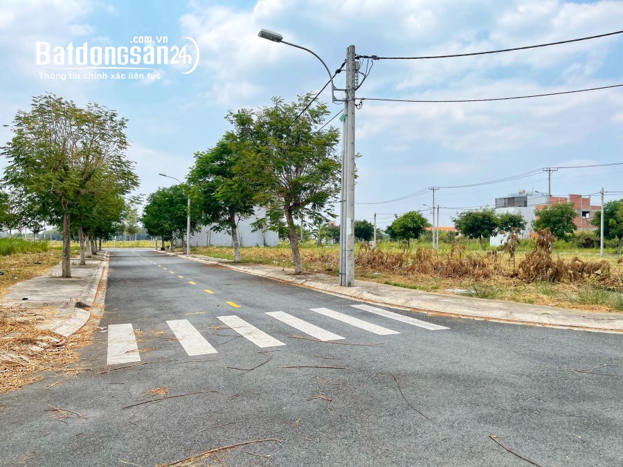 BÁN ĐẤT ĐƯỜNG SỐ 10, 129M2, KHU SAIGON VILLGAE, LONG HẬU, GIÁ 4.6 TỶ