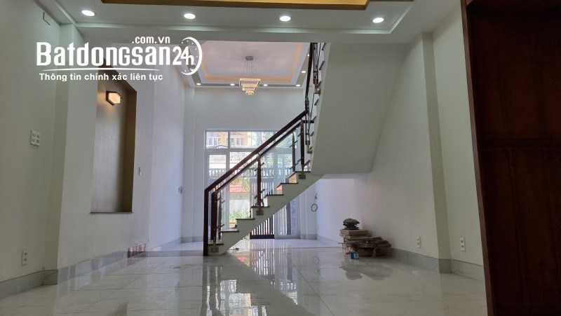 TIN THẬT:Nhà 5 tầng,hoàn công,4x20,hẻm xe hơi Đường 19,linh chiểu,thủ đức