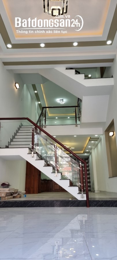 TIN THẬT:Nhà 5 tầng,hoàn công,4x20,hẻm xe hơi Đường 19,linh chiểu,thủ đức