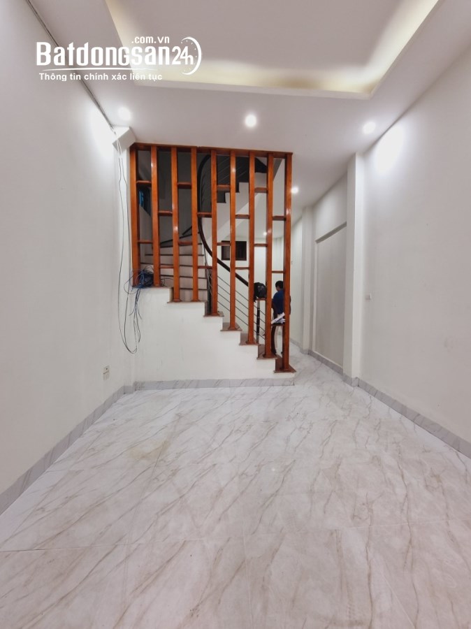 Bán nhà mặt phố Đường Trần Quốc Vượng, Phường Dịch Vọng Hậu, Quận Cầu Giấy