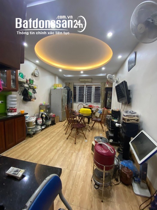 Bán nhà mặt phố Phố Chùa Bộc, Phường Cát Linh, Quận Đống Đa