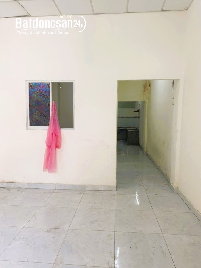 Chính chủ cần bán nhà hẻm xe hơi 8m Lạc Long Quân. P10, Quận 11.