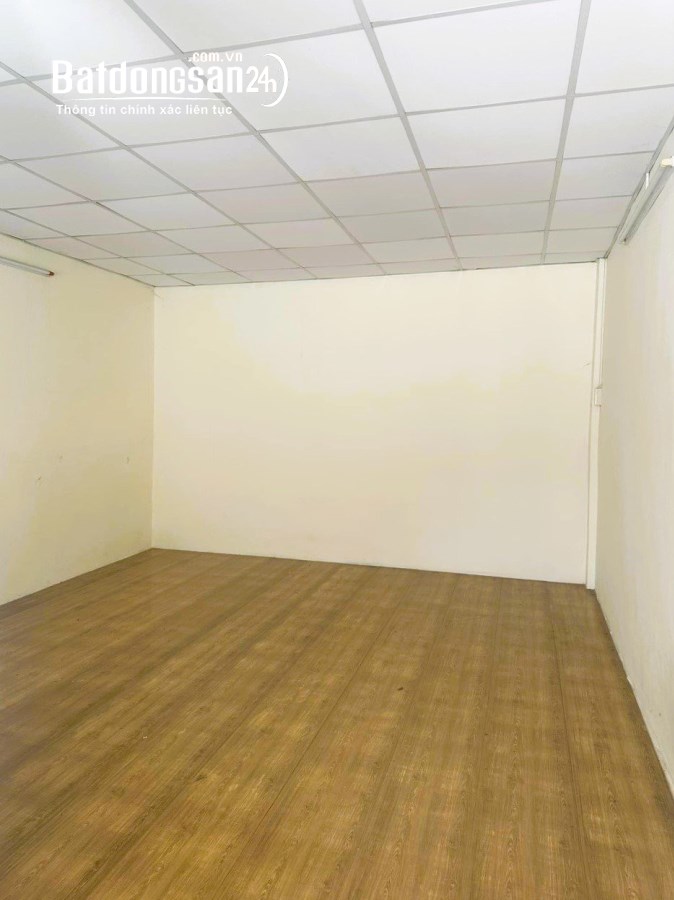 Chính chủ cần bán nhà hẻm xe hơi 8m Lạc Long Quân. P10, Quận 11.
