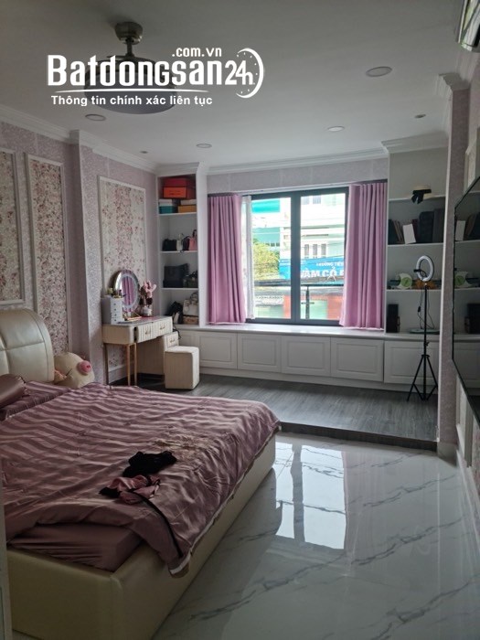 Chủ Ngộp Bán Gấp MT Phạm Thế Hiển f4 Q8, 52m2 Vị trí Kinh doanh Cực đẹp, Chỉ 6,5tỷ