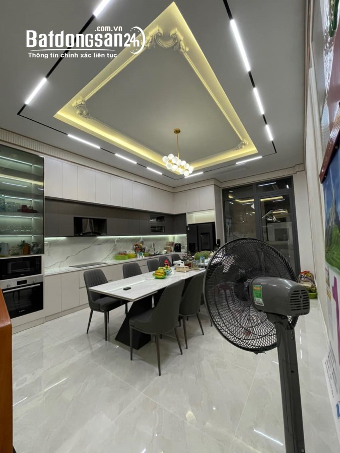 Bán nhà Đường Nơ Trang Long, Phường 13, Quận Bình Thạnh