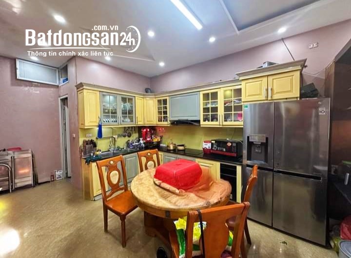 Bán nhà riêng đường 800A Phùng Chí Kiên ngõ ô tô thông, KD 125m*5T giá 28.6 tỷ
