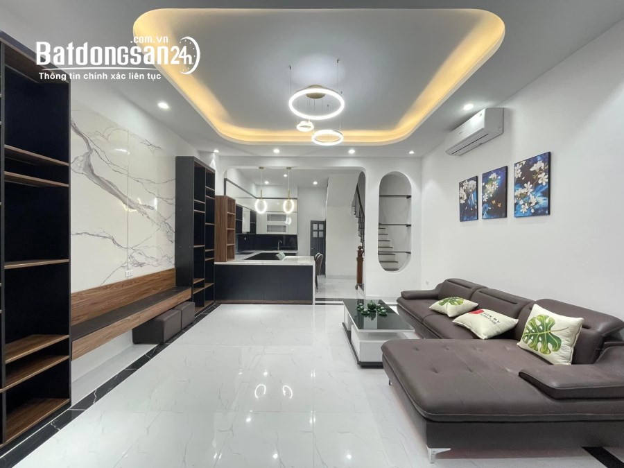 Bán nhà mặt phố Phố Ngụy Như Kon Tum, Phường Nhân Chính, Quận Thanh Xuân