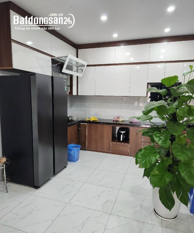 Bán nhà BRG Grand Plaza, Đường Cao Bá Quát, Quận Ba Đình