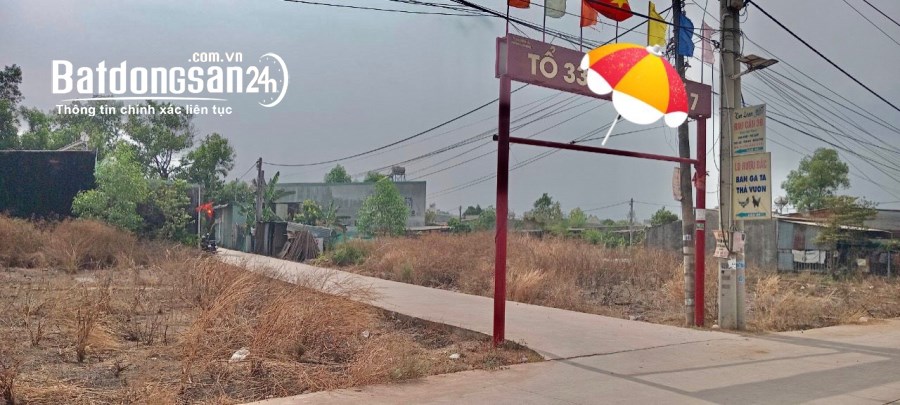 Bán đất ngay chợ, giáp KCN,  đường betong 5m, Biên nhận riêng, DT 100m2, Giá 490 tr