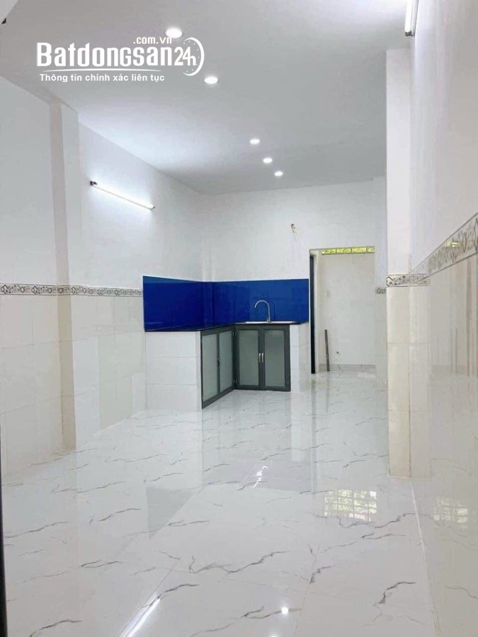 Bán nhà Đường Bùi Minh Trực, Phường 3, Quận 8 giá 2.4 tỷ 