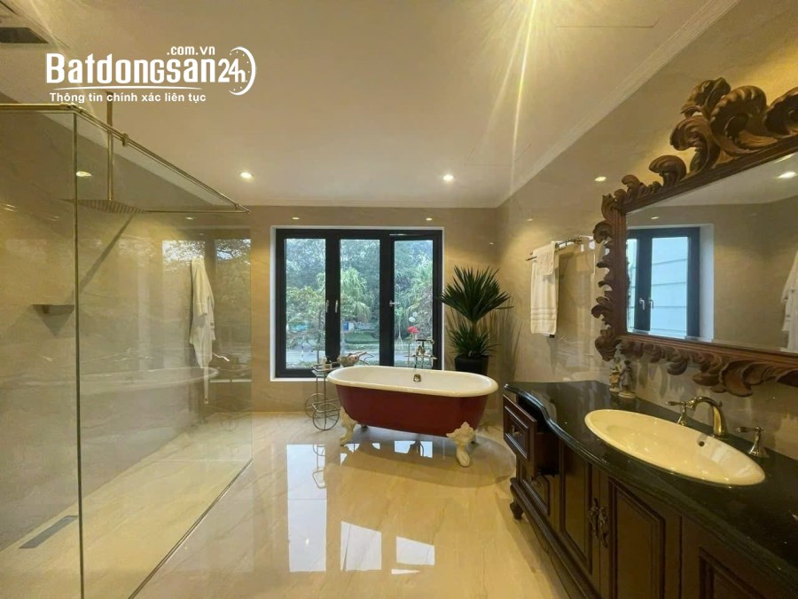 B_Á#N NHÀ KHƯƠNG HẠ CHỦ NHÀ TỰ X Y ĐẸP LONG LANH, FULL NỘI THẤT, TRƯỚC NHÀ RẤT RỘNG V