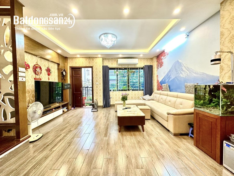 Bán nhà Cù Chính Lan – Thanh Xuân 50m, 5 tầng, mặt tiền 5.5m, oto đỗ cửa vào nhà