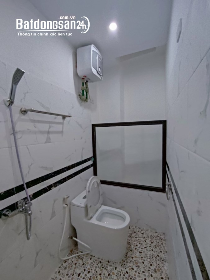  Bán nhà đường Văn Chương, quận Đống Đa 38m2 giá 3.6 tỷ