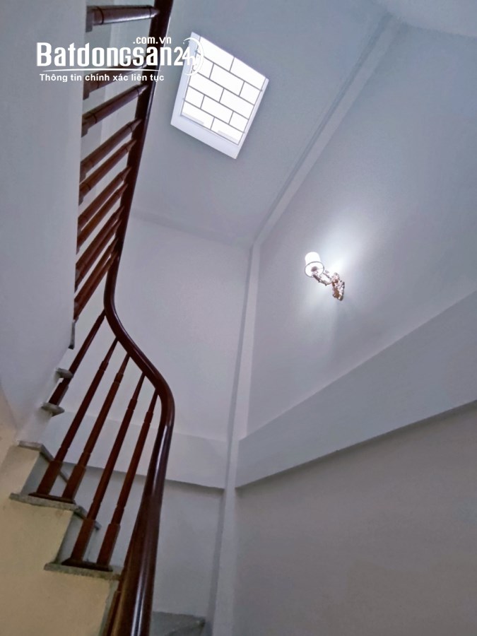  Bán nhà đường Văn Chương, quận Đống Đa 38m2 giá 3.6 tỷ