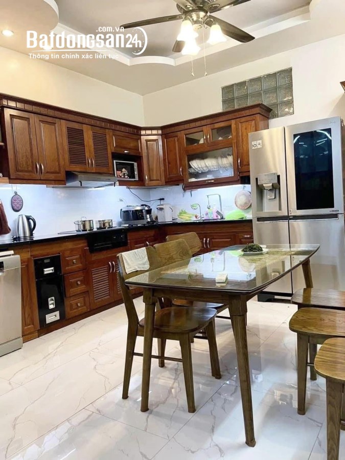 41M2 X 4 TẦNG_CHỈ 5.5TỶ NGÃ 6 Ô CHỢ DỪA_1 NGOẶT RA PHỐ_2 THOÁNG VĨNH VIỄN.