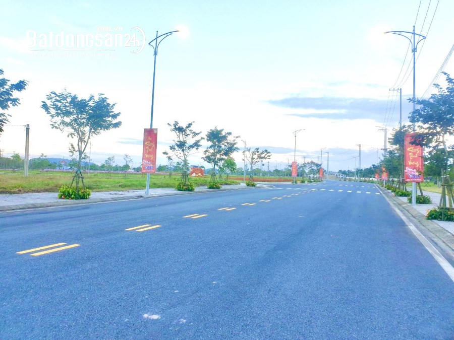  1 Lô Mặt tiền trục chính đường 25m khu dịch vụ hỗn hợp VSIP Quảng Ngãi giá sốc  