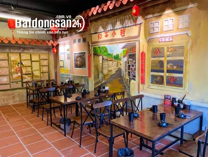 Cho thuê nhà mặt phố Nguyễn Phong Sắc Cầu Giấy vỉa hè rộng 60m*5T