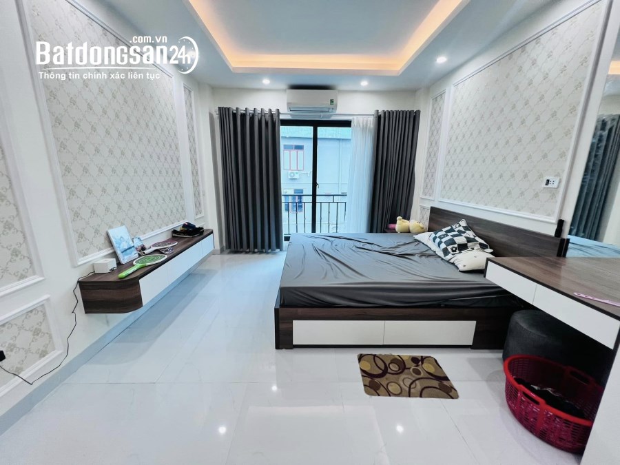 CHỈ 4.3TỶ SỔ 33M2 X 4TẦNG HỒ BA MẪU_LÔ GÓC_1 NGOẶT 40M RA Ô TÔ TRÁNH_SỔ ĐẸP.