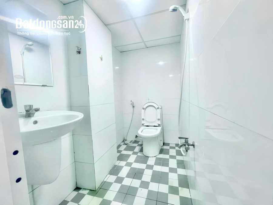 phòng trọ giá rẻ gần chợ Phạm Đăng Giảng_cầu vượt Lê Trọng Tấn_chỉ2tr9