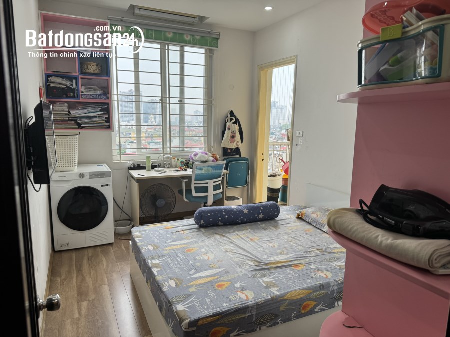 Bán căn hộ chung cư số 6 Đội Nhân, Ba Đình căn góc tầng cao 110m 3PN full đồ view Hồ 
