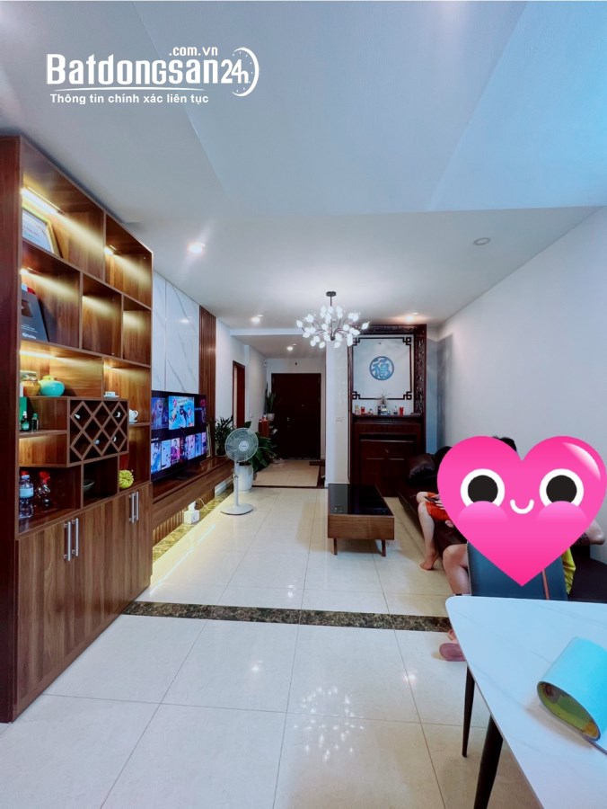 Bán căn hộ tòa nhà CT2 Văn Khê, dt 100 m²,3 phòng ngủ, 2 phụ,1 khách+bếp 4,5 tỷ