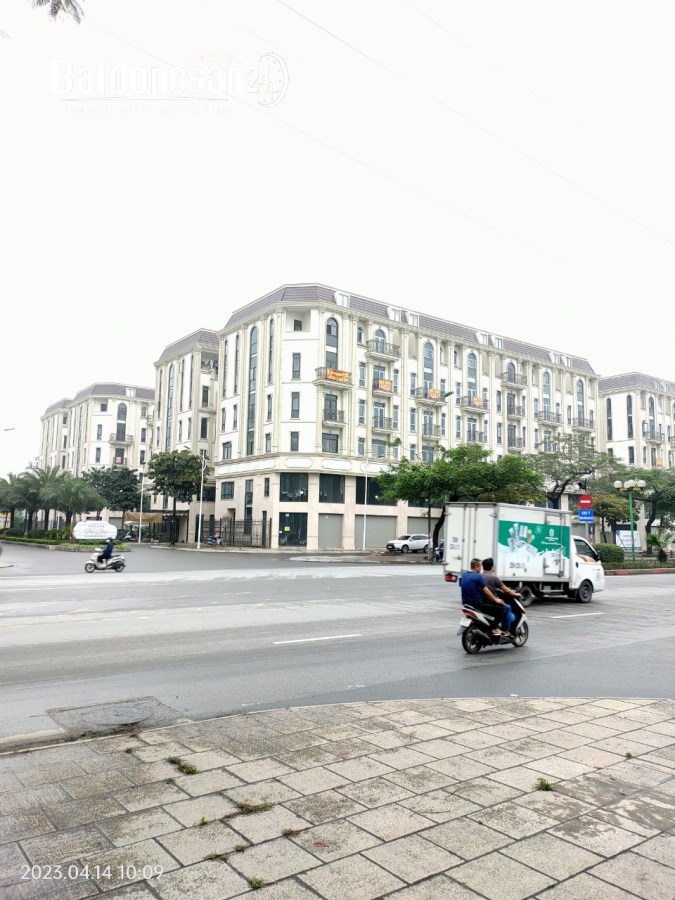 bán gấp nhà 7 tầng dự án Himlam vạn phúc hà đông dt113m2,mt8m,căn góc,giá rẻ