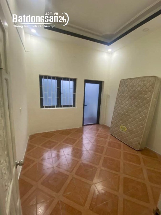 Bán nhà Đường Đất Thánh, Phường 6, Quận Tân Bình
