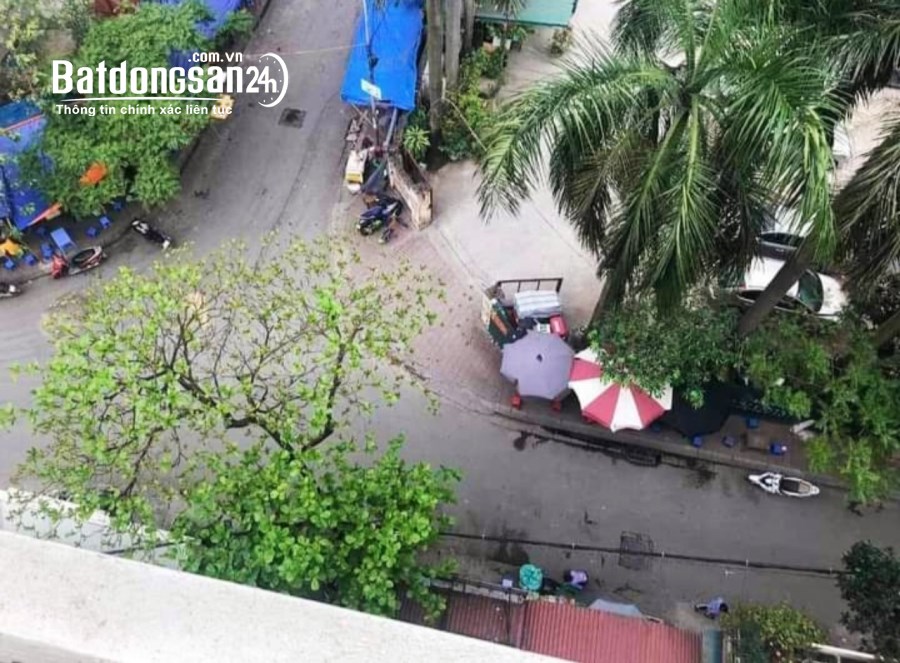 Cho thuê nhà Đông Quan Cầu Giấy 50m*4T, vỉa hè, ô tô tránh giá 22 triệu