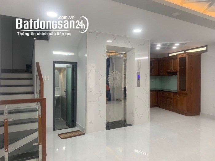 Nhà mới đường Trường Sa, Phú Nhuận, 43m2, giá nhỉnh 9TỶ.