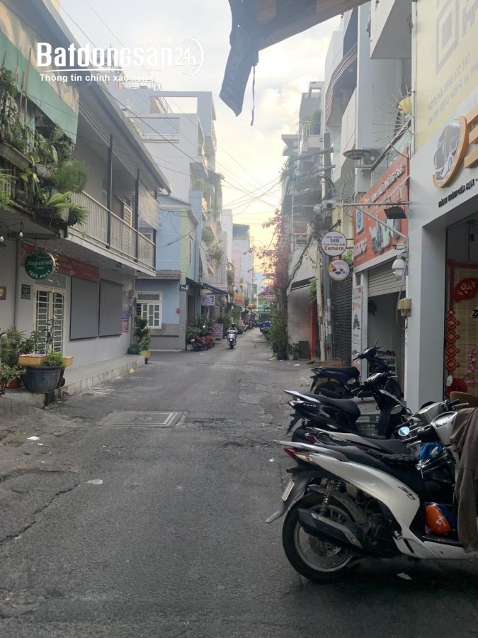 Bán nhà phường 5 Tân Bình, hẻm 1237 Hoàng Sa - ngang 4m