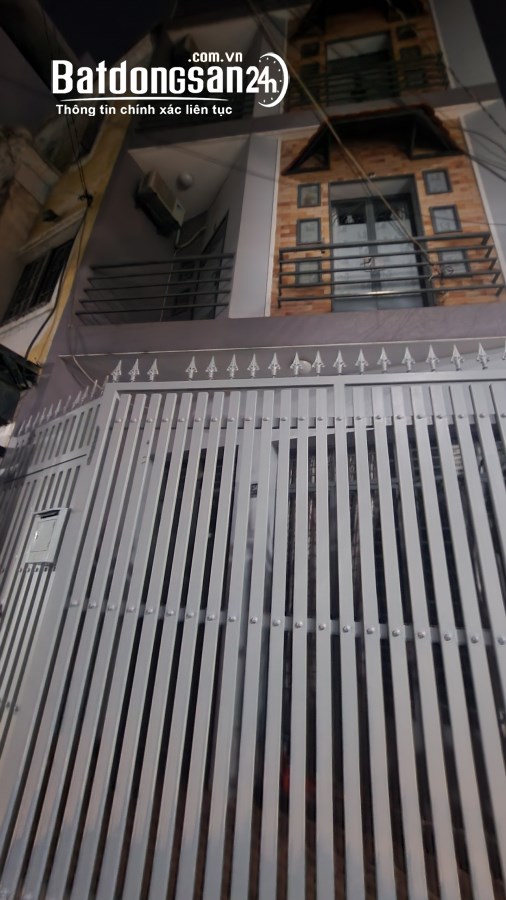 Siêu phẩm giữa khu ẩm thực Phan Xích Long, nhà BTCT 4T, 41m2, nhỉnh 6TỶ