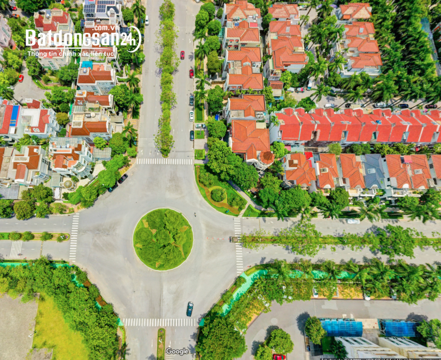 ĐƠN LẬP 638M2 CIPUTRA, LÔ GÓC MẶT ĐƯỜNG NGUYỄN VĂN HUYÊN. MT 47M - 205 TỶ - ẢNH THẬT