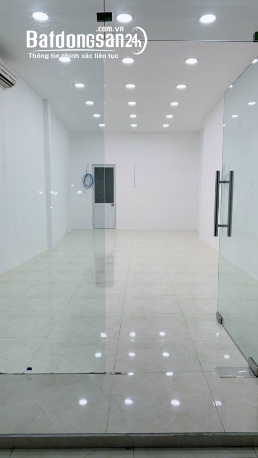 Bán nhà mặt tiền đường 30/4 phường Quyết Thắng,TP Biên Hoà. SHR. Giá 6,6 tỷ.