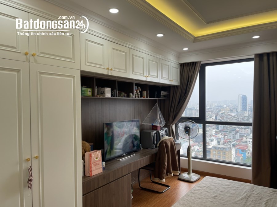 Chính chủ cho thuê căn hộ chung cư Petrowaco 97 Láng Hạ 170m 4PN full đồ  0961127399