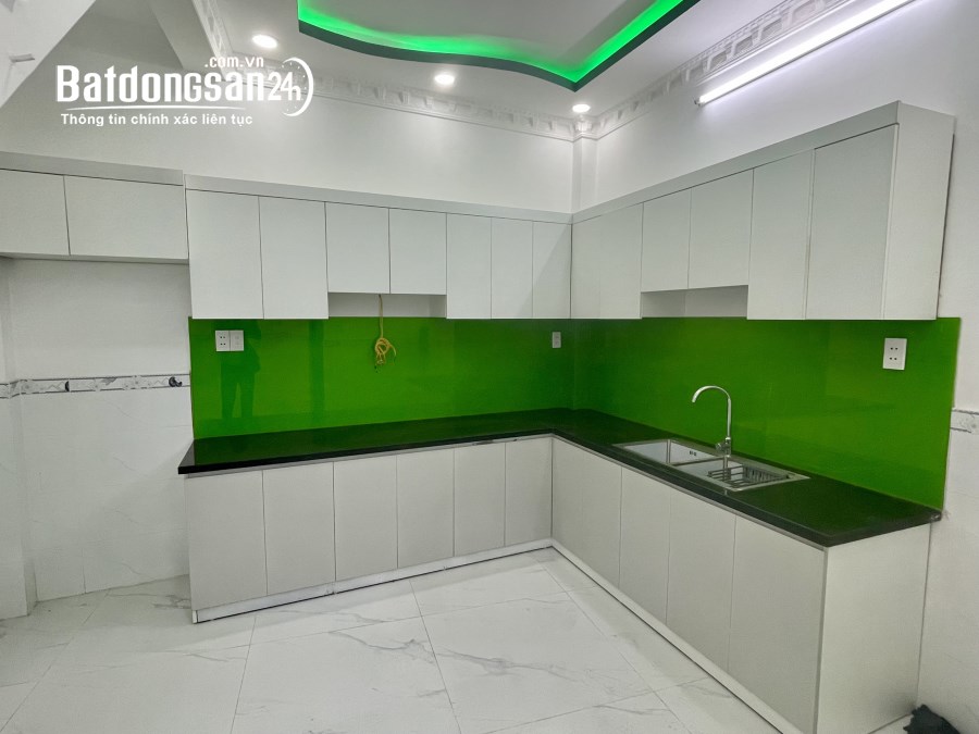 BÁN NHÀ 2 TẦNG, 70M2,  HẺM XE HƠI, 50M RA MT LÊ VĂN LƯƠNG, 3.85 TỶ, SỔ RIÊNG