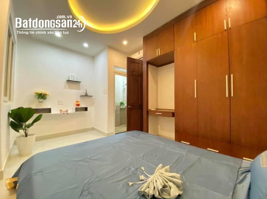 CẦN BÁN NHÀ ĐẸP 3 TẦNG LÝ PHỤC MAN QUẬN 7 - HXH THÔNG TRẢI NHỰA - TẶNG FULL NỘI THẤT 