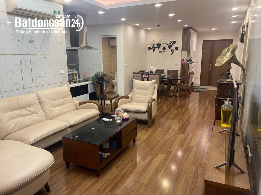 Bán CHCC Sun Square Lê Đức Thọ, 112m2 3PN full đồ căn có 3 ban công có lốt oto và vie