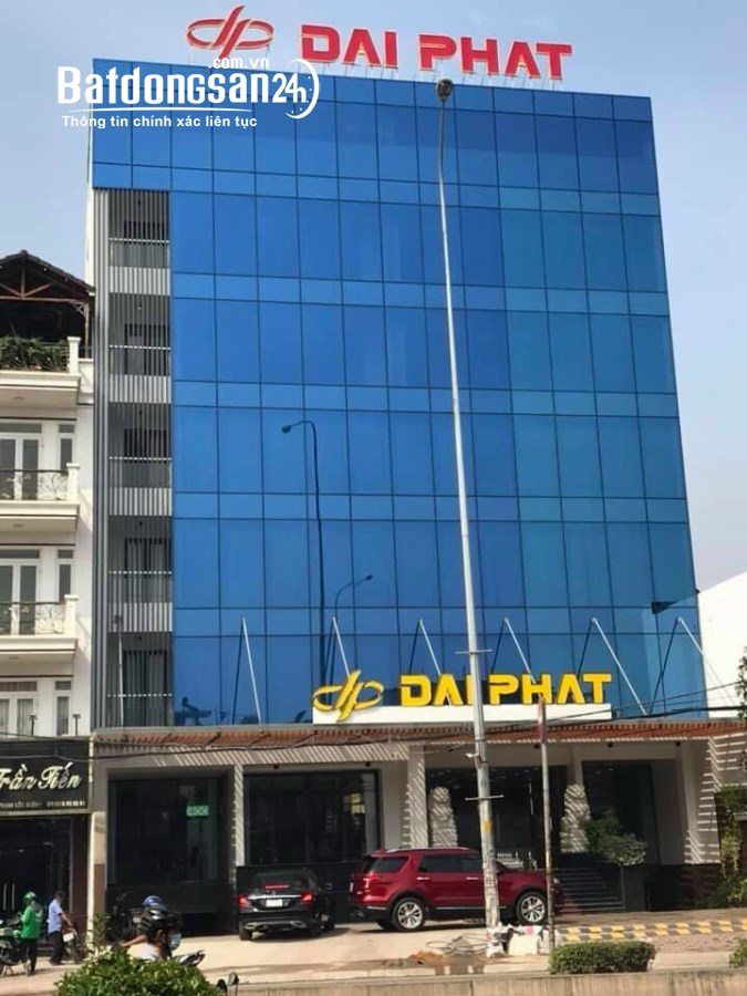 Văn phòng cho thuê. Tổng 7 tầng, DTMS 400m2/tầng.Đường Hà Huy Giáp, Phường Thạnh Lộc