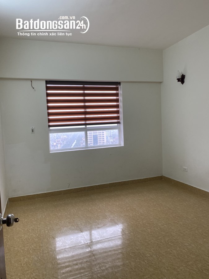  Bán căn hộ CC tầng trung tòa 96 Định Công - Căn góc 99m2; 02 ngủ, 2WC. SĐCC - 3,6 tỷ