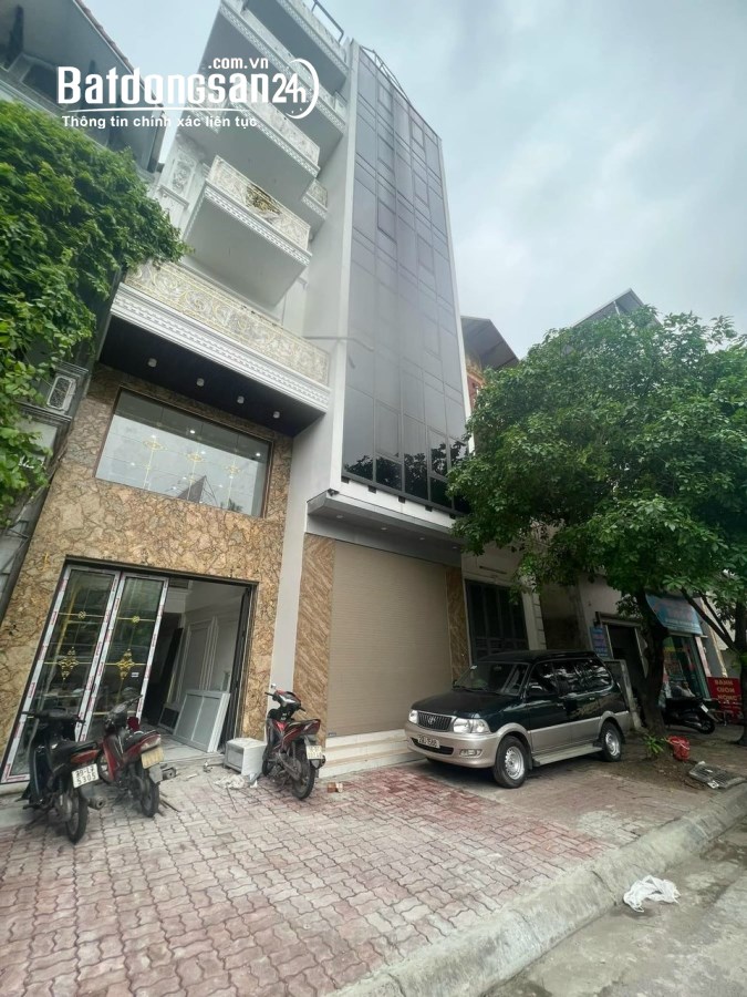 Bán nhà mặt phố Đường Chu Huy Mẫn, Phường Long Biên, Quận Long Biên