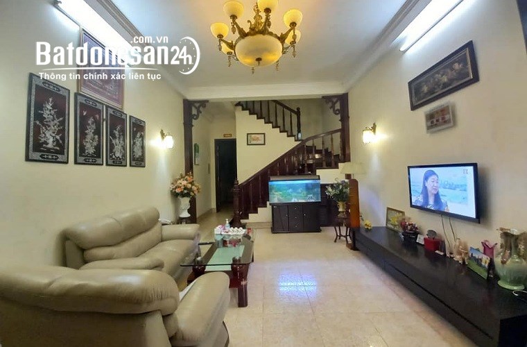 Bán nhà đường Ỷ La, Dương Nội dân thân thiện, an sinh đỉnh, 33m2, 2.45 tỷ
