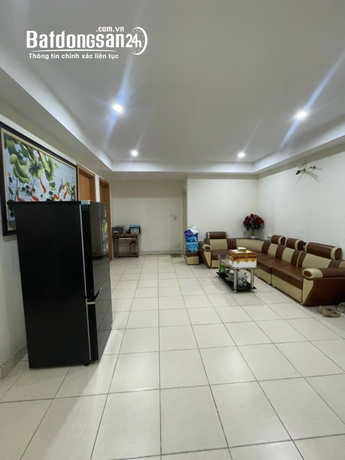 Chính chủ bán chung cư Ecohome 2, tòa C2, dt 63,3m2, sổ đỏ chính chủ, chỉ 2.45 tỷ