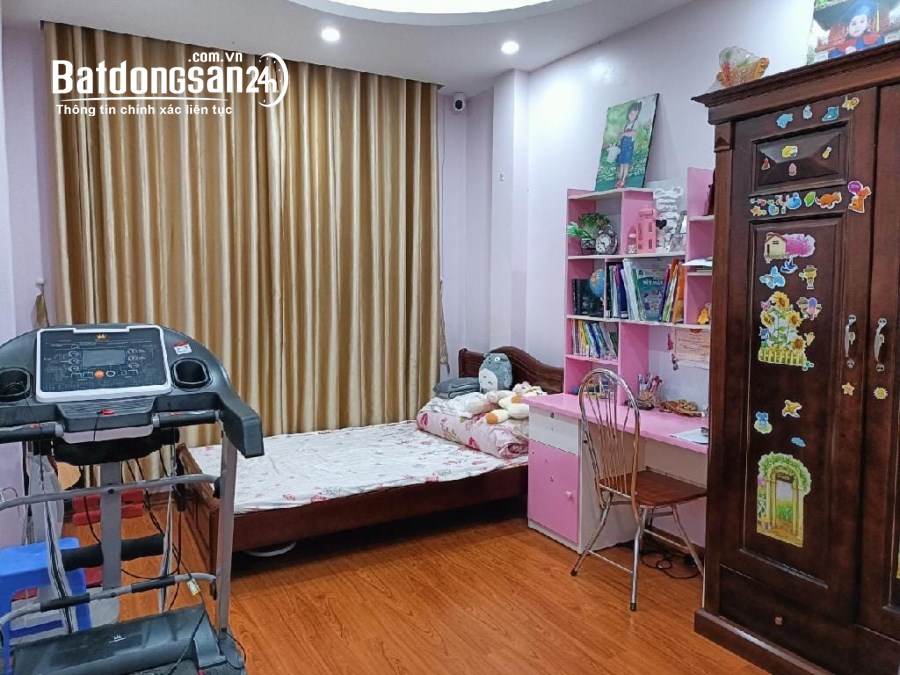 Bán Nhà Đông Tác 63m2. Mặt Tiền 5m.  Ngõ Thông, Gần Phố 6.8 Tỷ