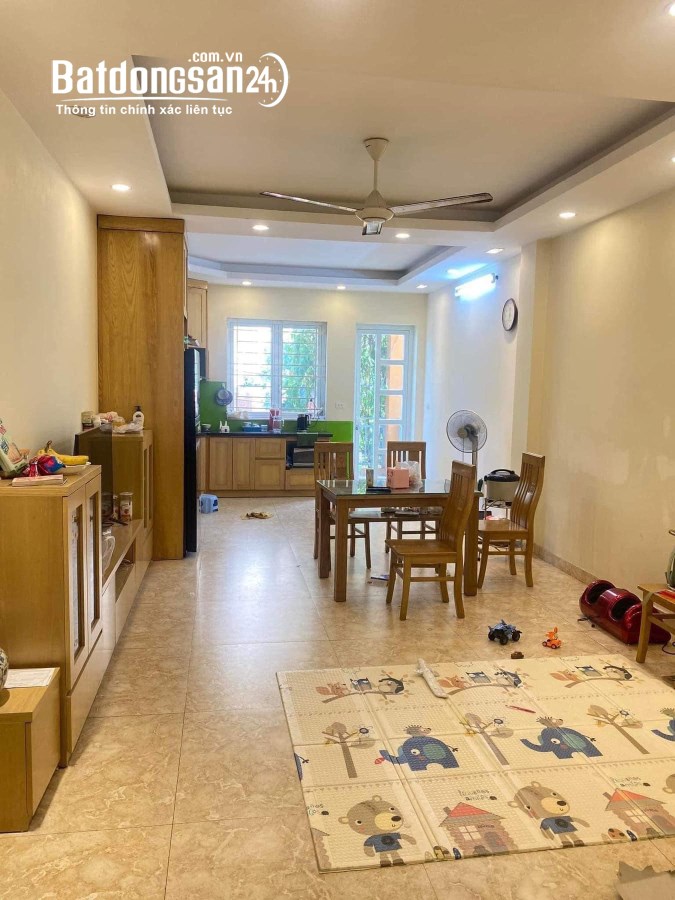 Bán nhà mặt phố Phố Trần ĐẮC ĐỊA NHÀ ĐẸP HOQuốc Hoàn, Phường Trung Hòa, Quận Cầu Giấy